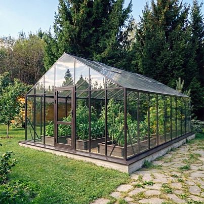 Английская теплица BIONIKA Grand шириной 4 м